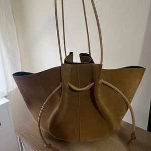 Yuzefi Large Mochi Tote in Butterscotch Suede